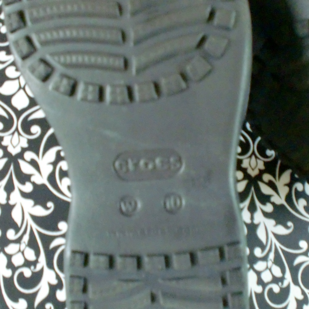 Croc's - Picture 6 of 8